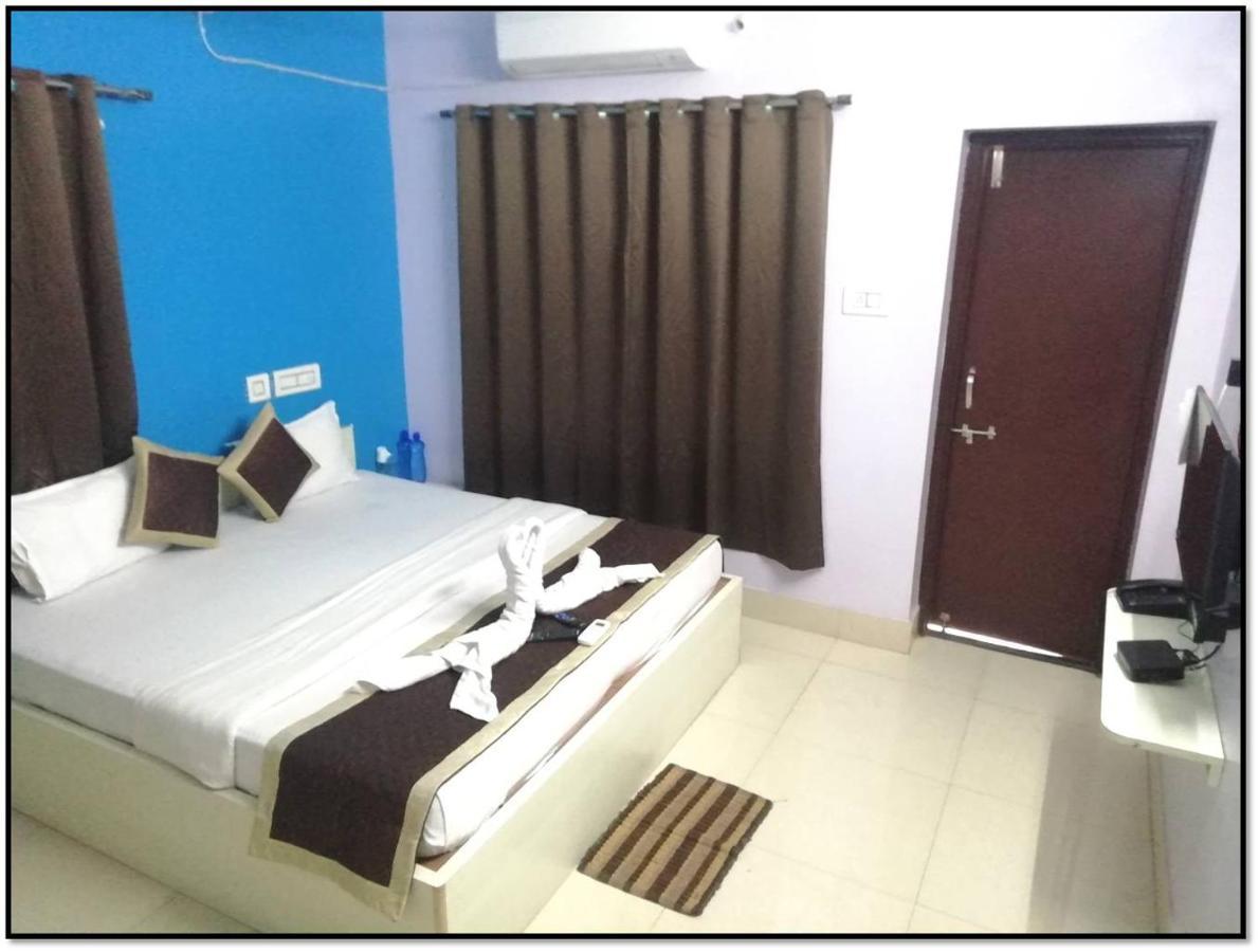 Railview Inn Bhubaneswar Dış mekan fotoğraf